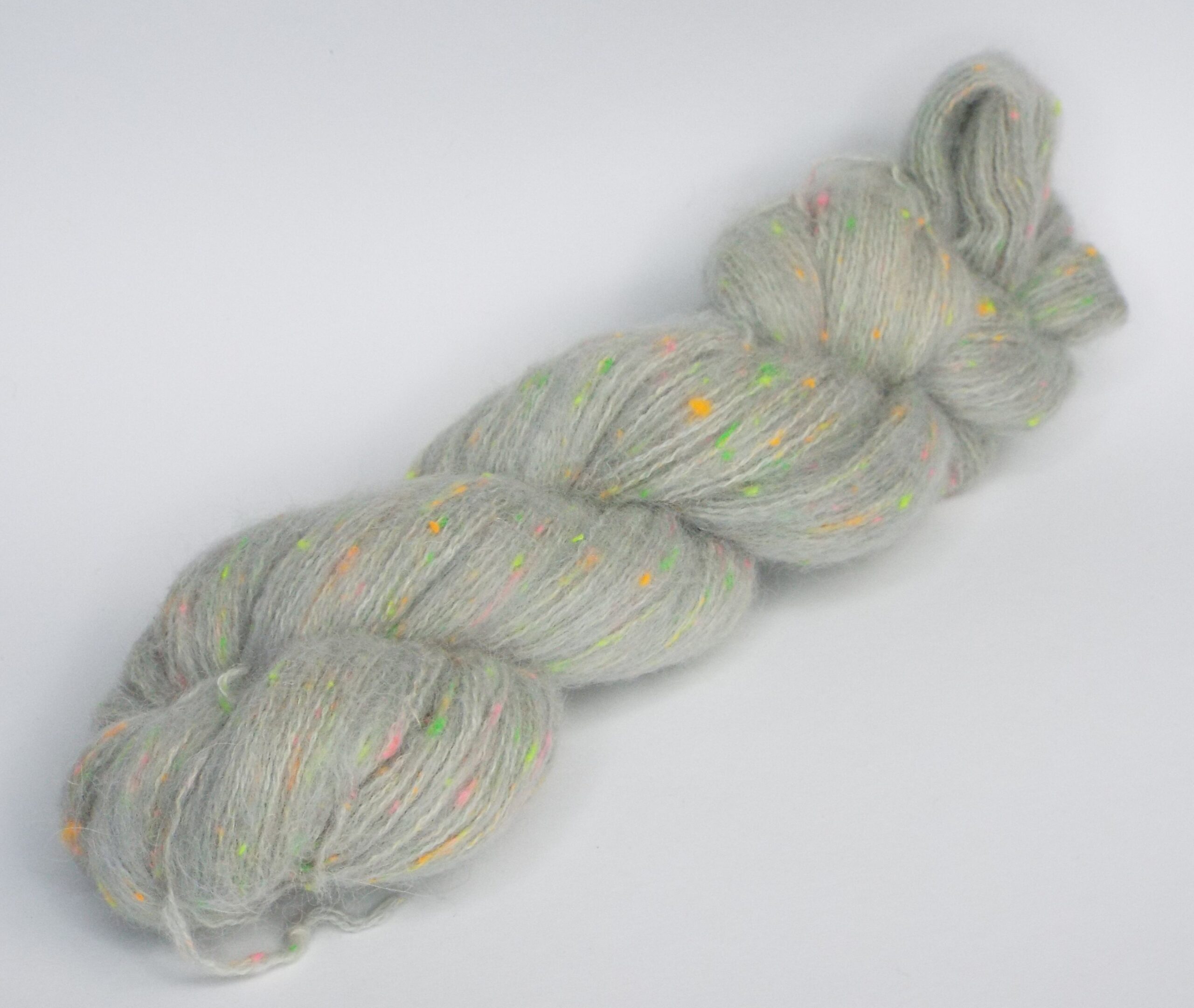Neon Fluff , Grau
